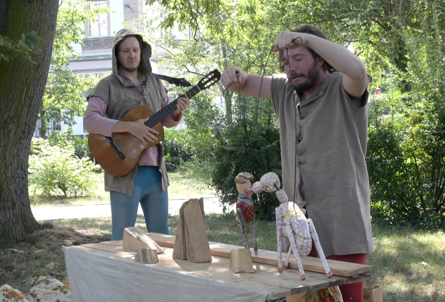 Toy Machine: Divadelní dílna